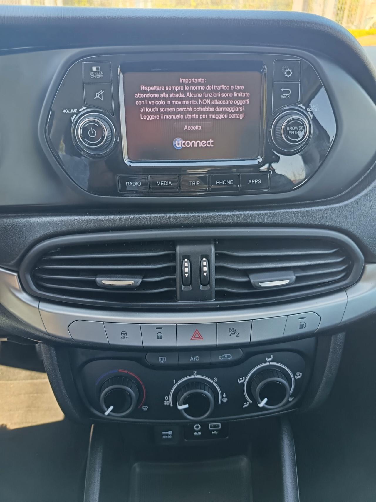 Fiat Tipo 1.4 T-Jet 120CV GPL 5 porte Easy