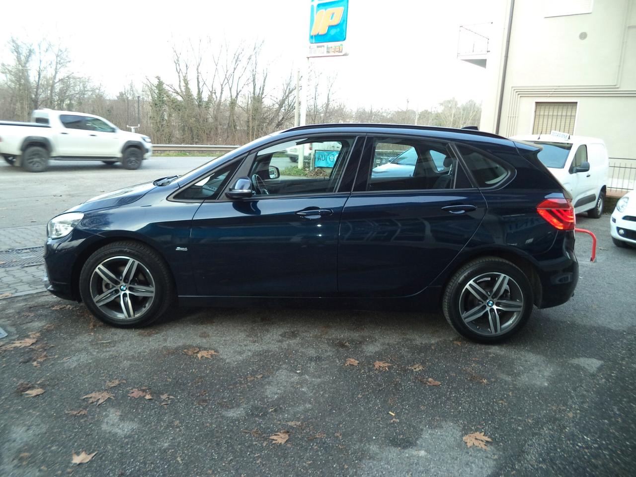 Bmw 2er Active Tourer 218d Sport AUTOMATICA 8 MARCE TAGLIANDI BMW