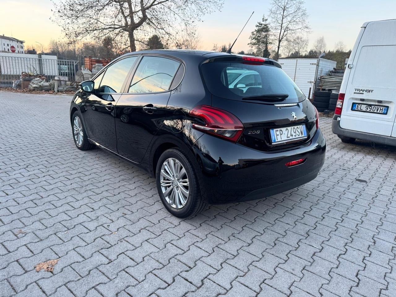 Peugeot 208 PureTech 68 5 porte Active