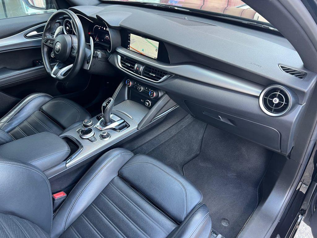 Alfa Romeo Stelvio 2.2 Turbodiesel 210 CV AT8 Q4 Veloce