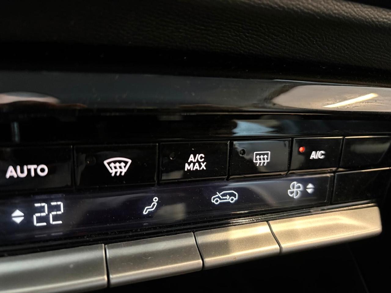 Citroen C3 MAX PureTech 100 6mt SPOTICAR