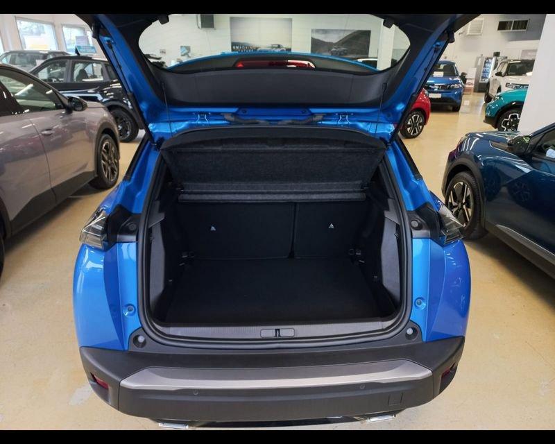 Peugeot 2008 Style Hybrid 136 e-DCS6