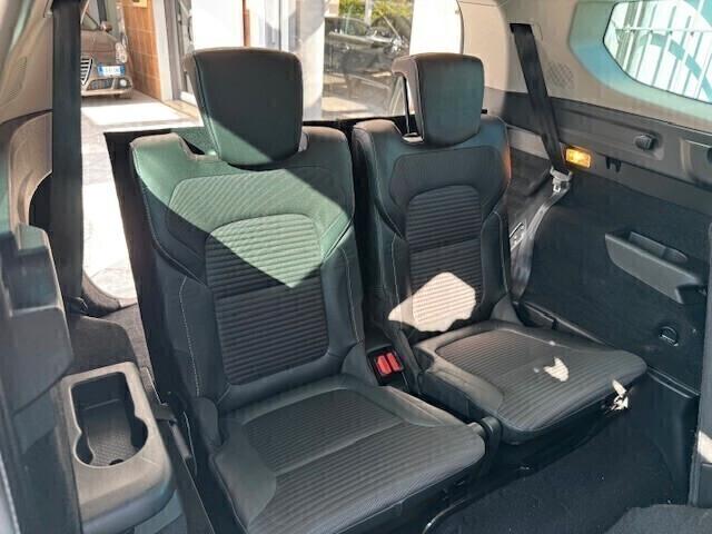 Renault Grand Scenic dCi 8V 110 CV EDC Energy Sport Edition2