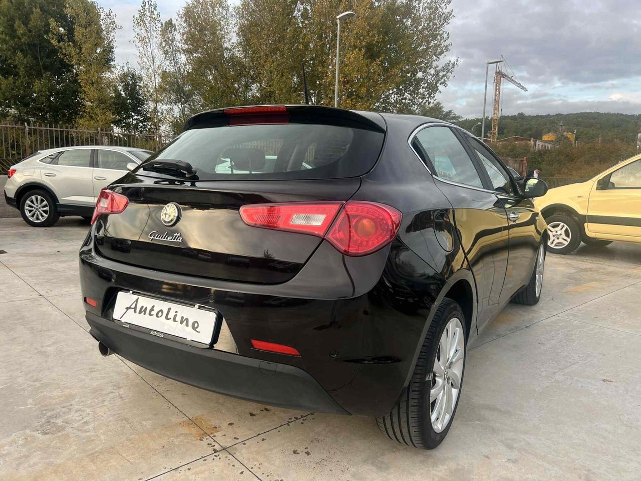 Alfa Romeo Giulietta 1.6 Mjt 105CV -DISTINCTIVE-