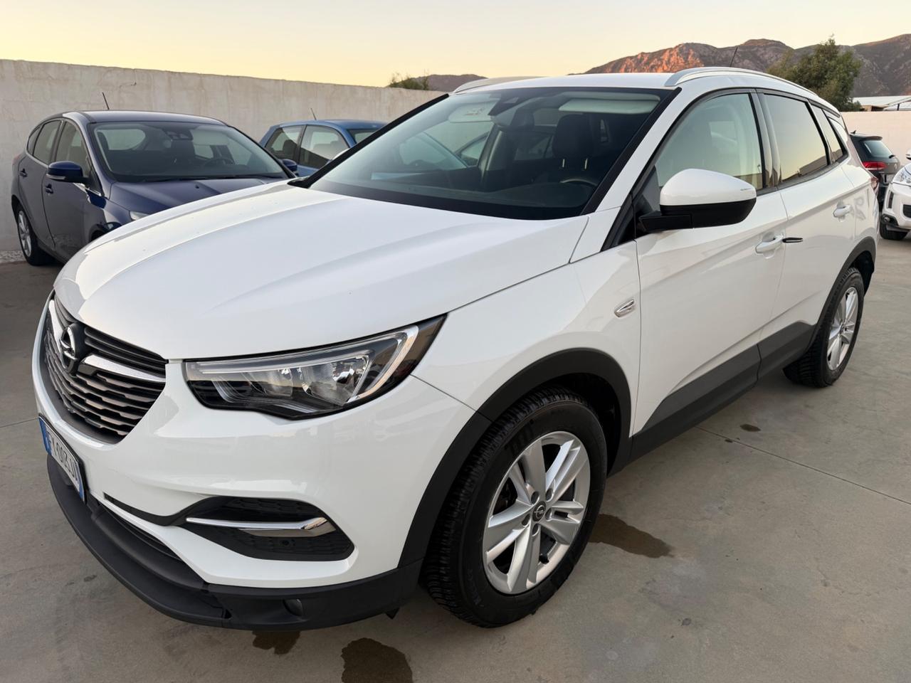 Opel Grandland X 1.2 Turbo 12V 130 CV 2019
