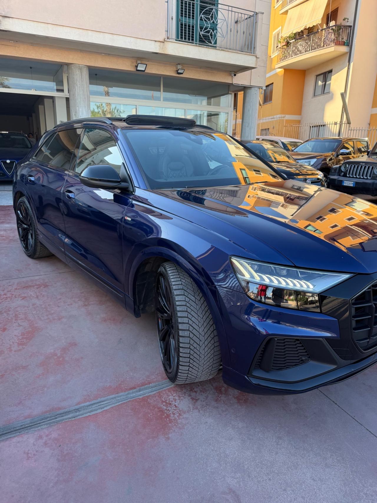 Audi Q8 50 TDI 286 CV quattro tiptronic Sport