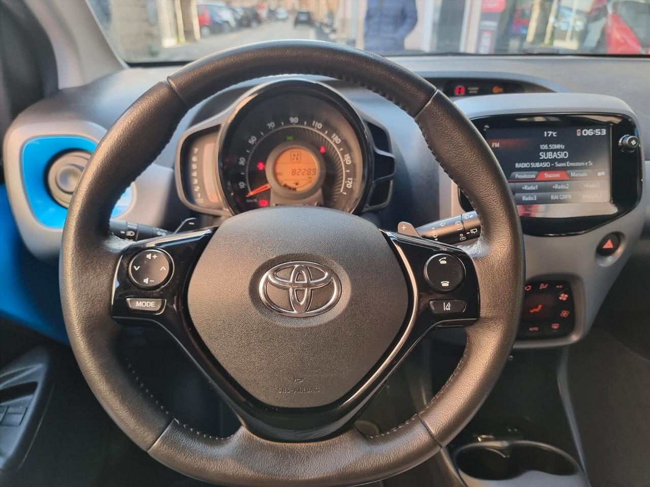 Toyota Aygo Connect 1.0 VVT-i 72 CV 5 porte x-fun MMT AUTOMATICA