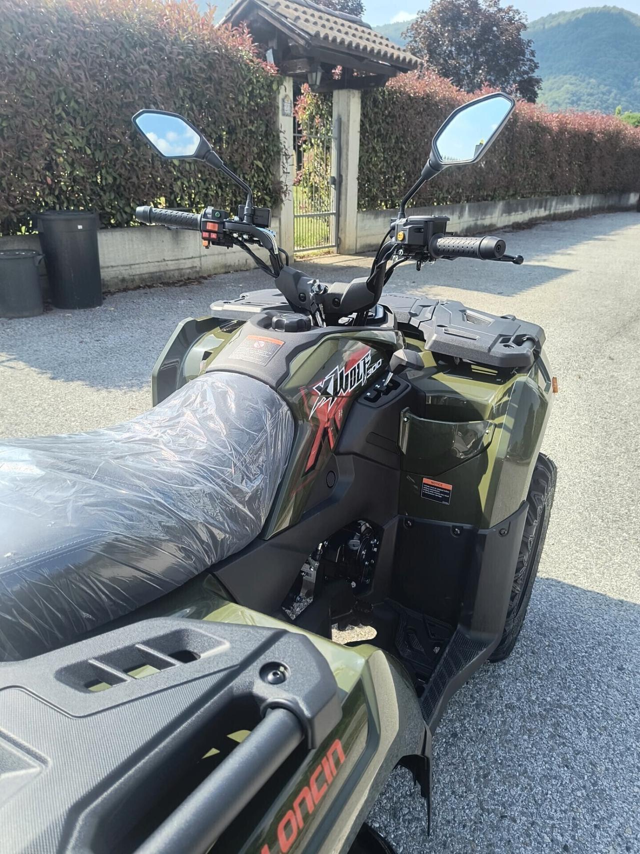 QUAD 300 CON RIDOTTE LONCIN XWOLF