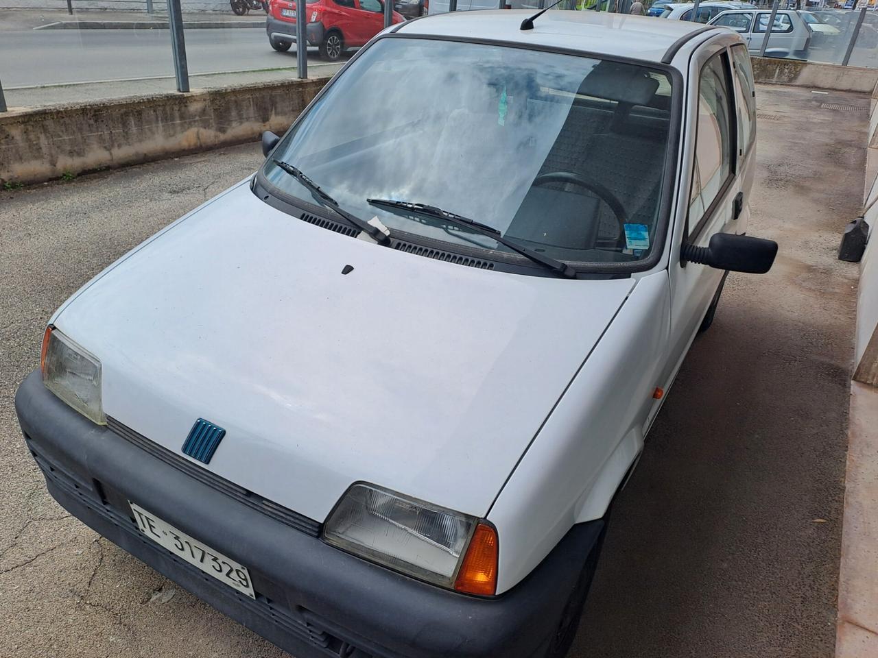 Fiat Cinquecento 900i cat