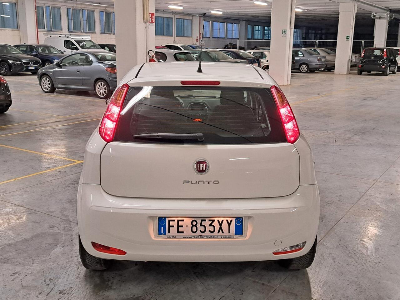 Fiat Punto 1.3 16V M-jet Easy 5 P. N1 Autocarro 4 Posti