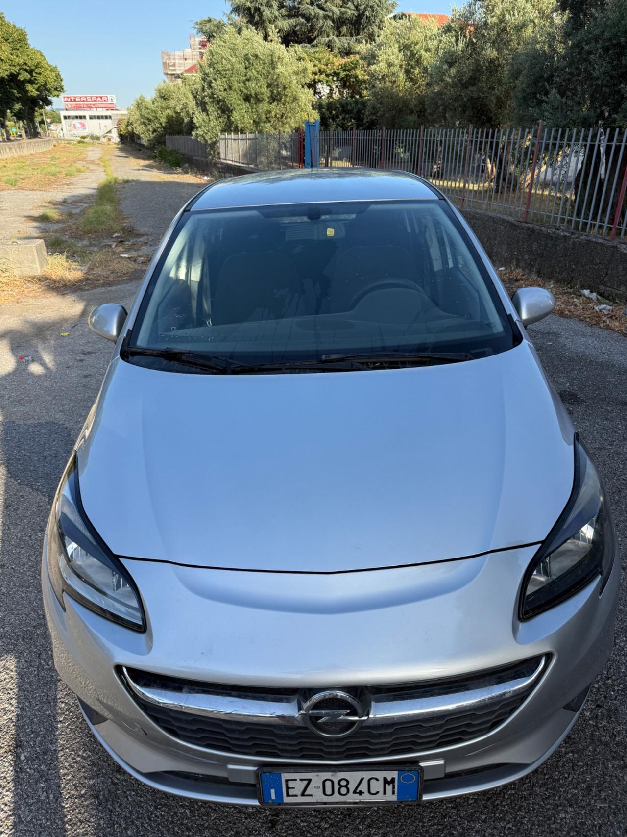 Opel Corsa 1.2 5 porte