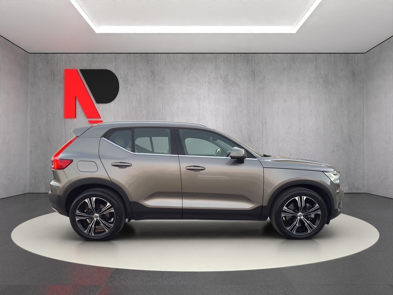 Volvo XC40 T5 Recharge Plug-in Hybrid Inscription