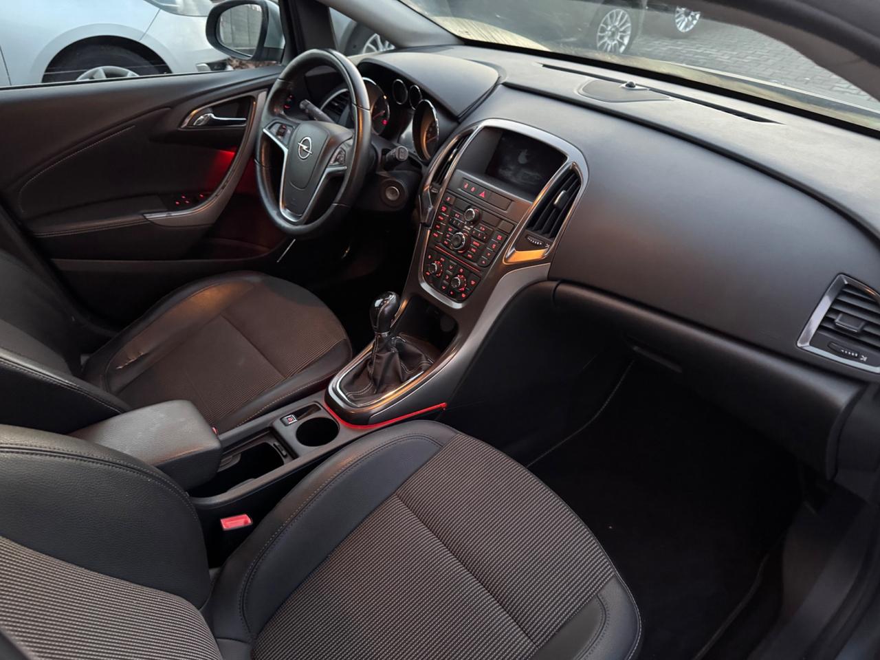 Opel Astra 1.7 CDTI 125CV Sports Tourer Cosmo