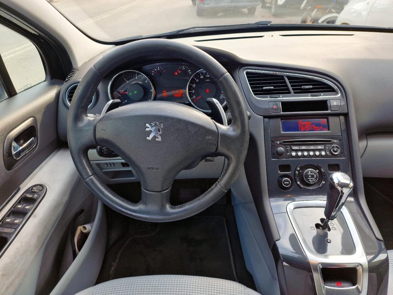 Peugeot 5008 2.0 HDi 150CV Business