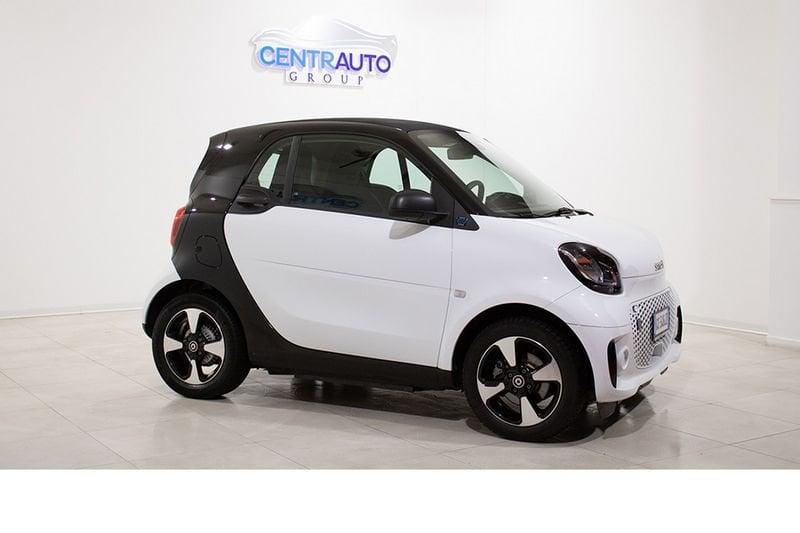 smart fortwo EQ Passion