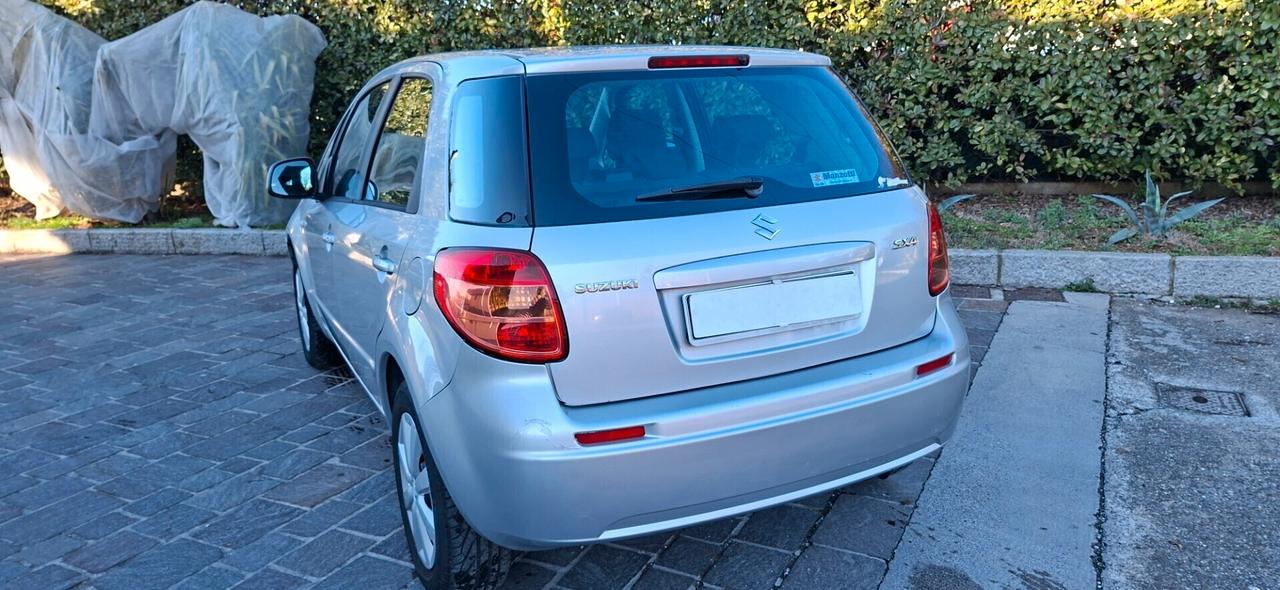 SUZUKI SX4 1.6 CON GPL UNICO PROPRIETARIO