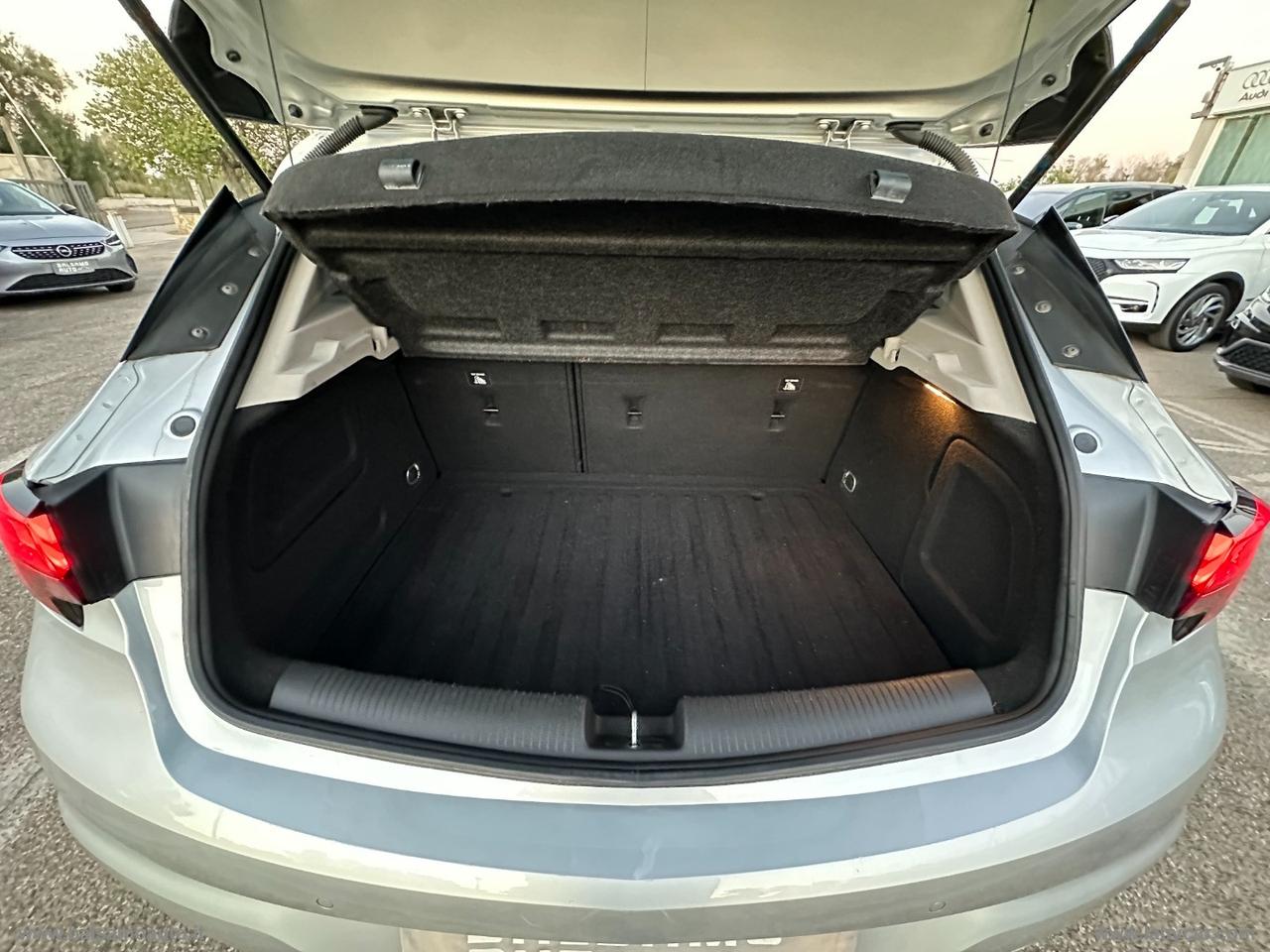 OPEL Astra 1.0 T Innovation