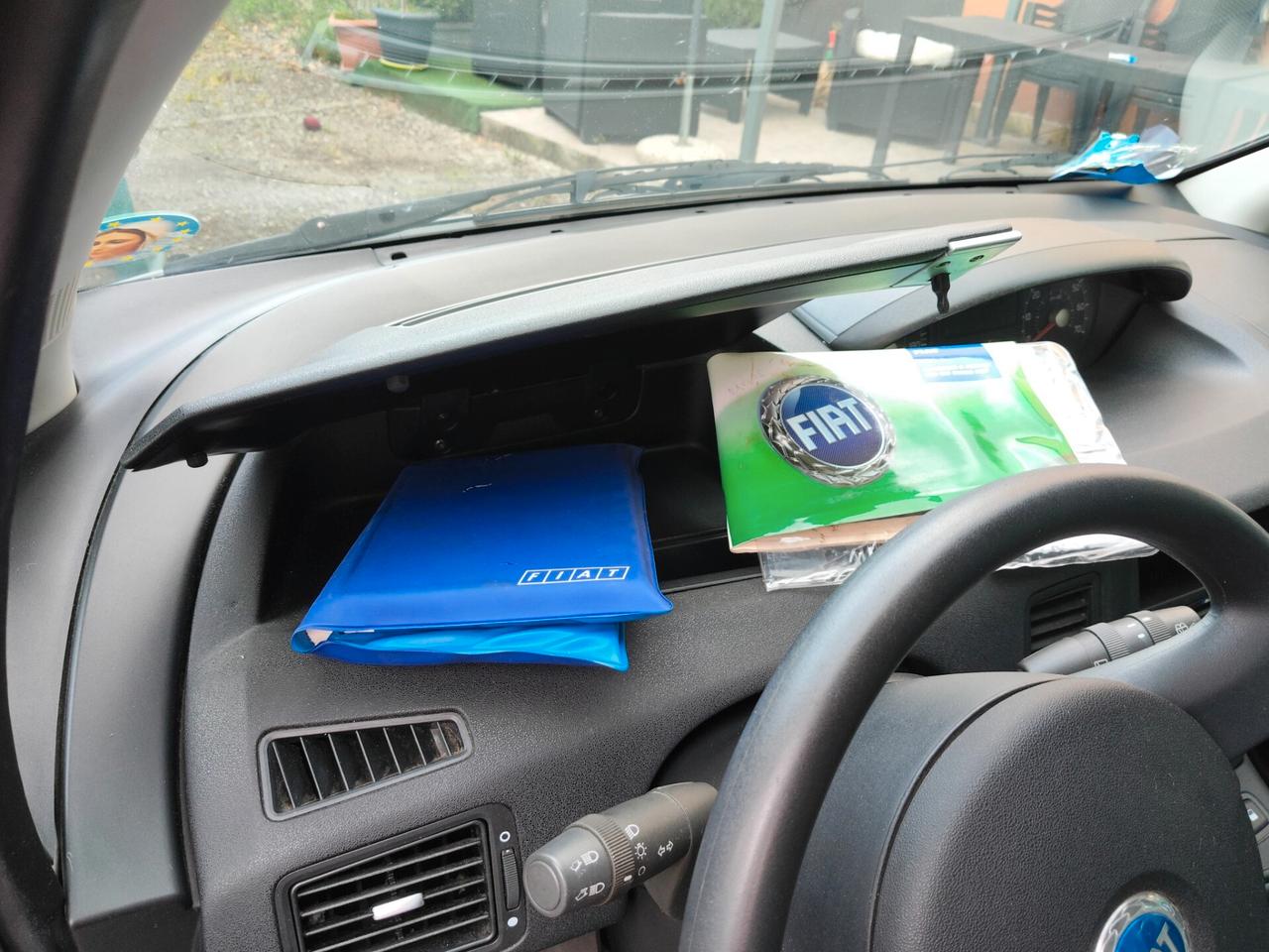 FIAT IDEA OTTIMA PER FAMIGLIA OK NEOPATENTATI!