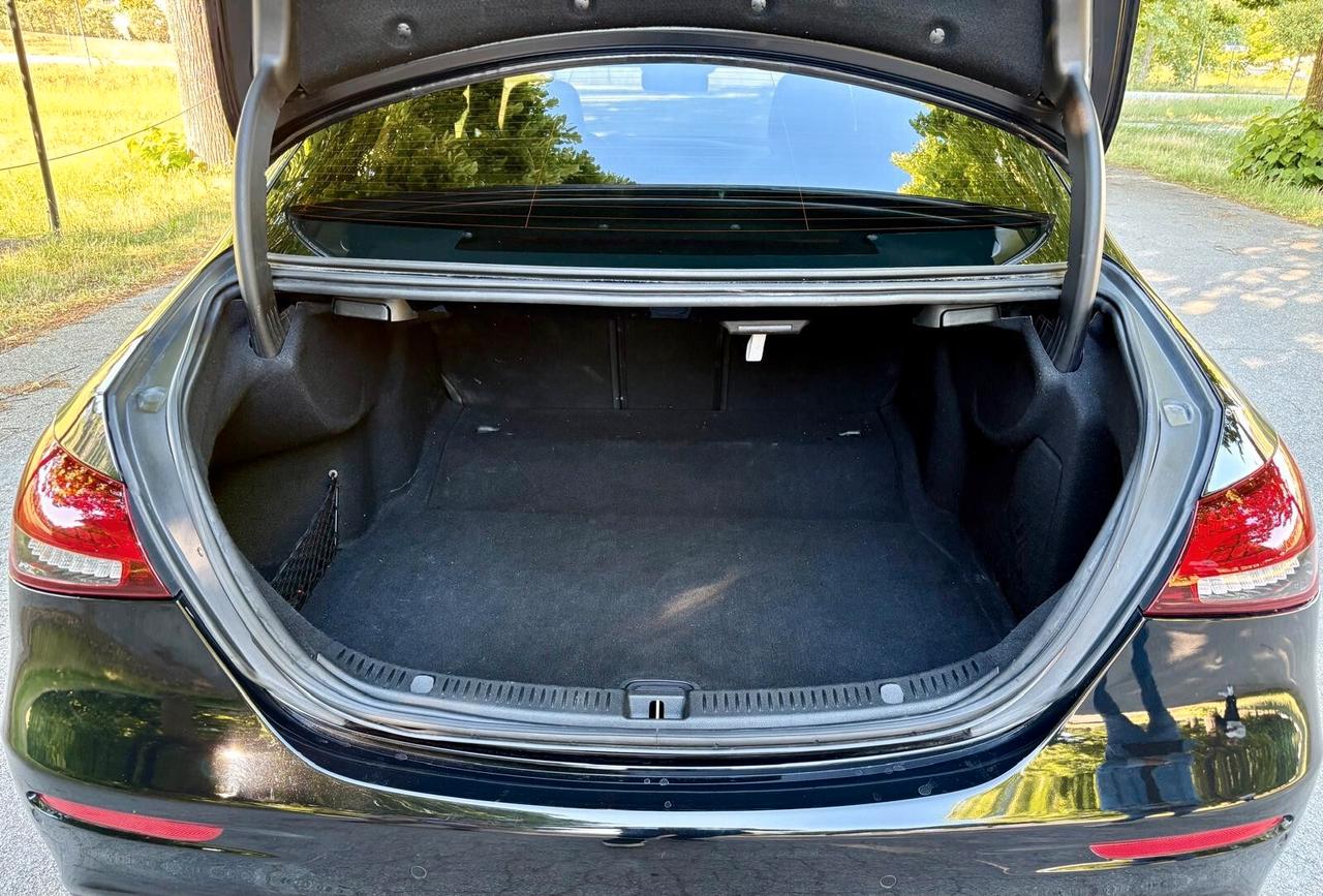 Mercedes-benz E 220 D Auto Business Sport