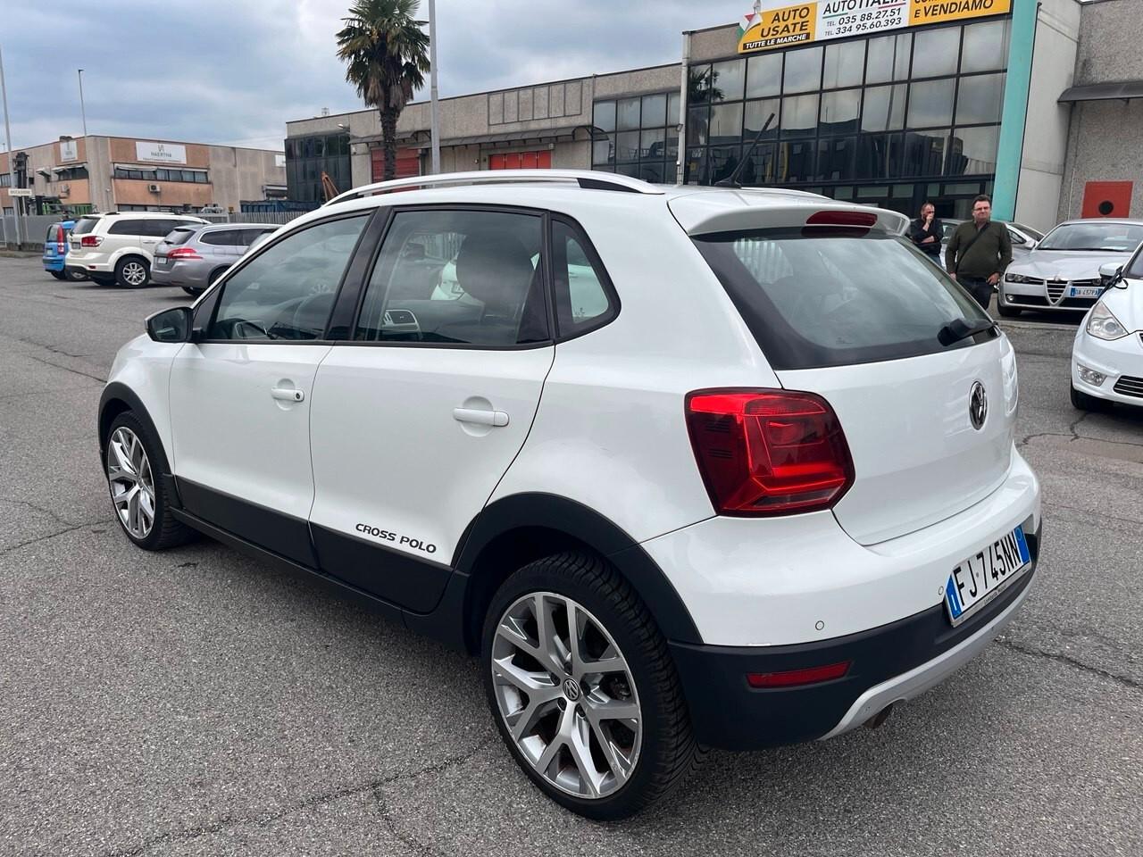 Volkswagen Polo 1.4 TDI 90 CV 5p CROSS