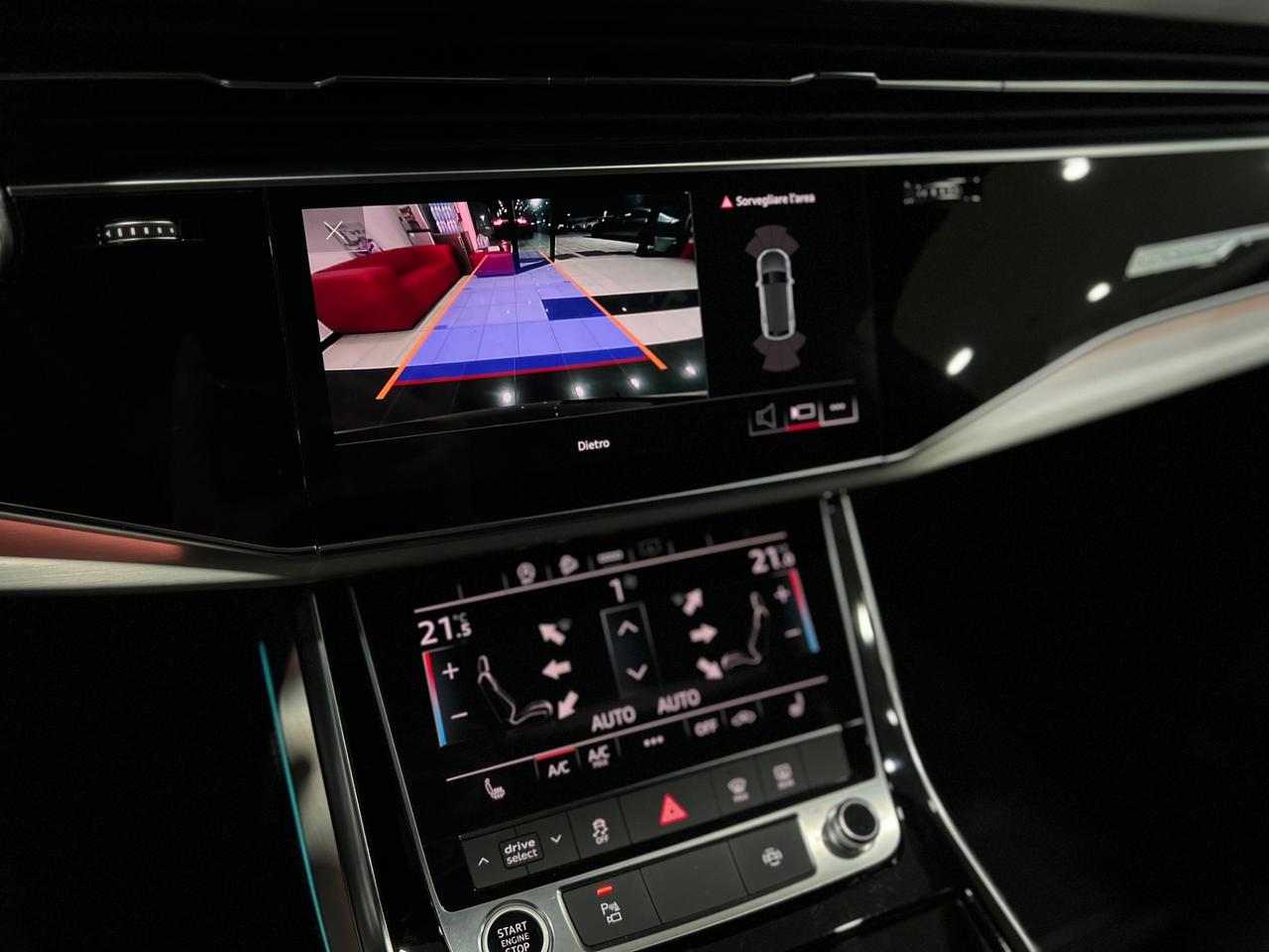 Audi Q8 3.0 mhev Quattro Sport SLine 286 cv