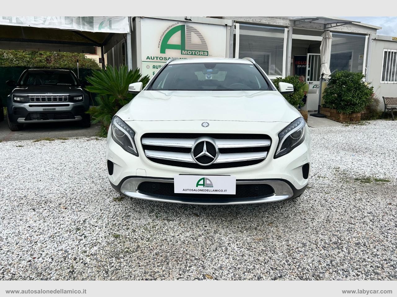 MERCEDES-BENZ GLA 200 CDI Automatic Premium