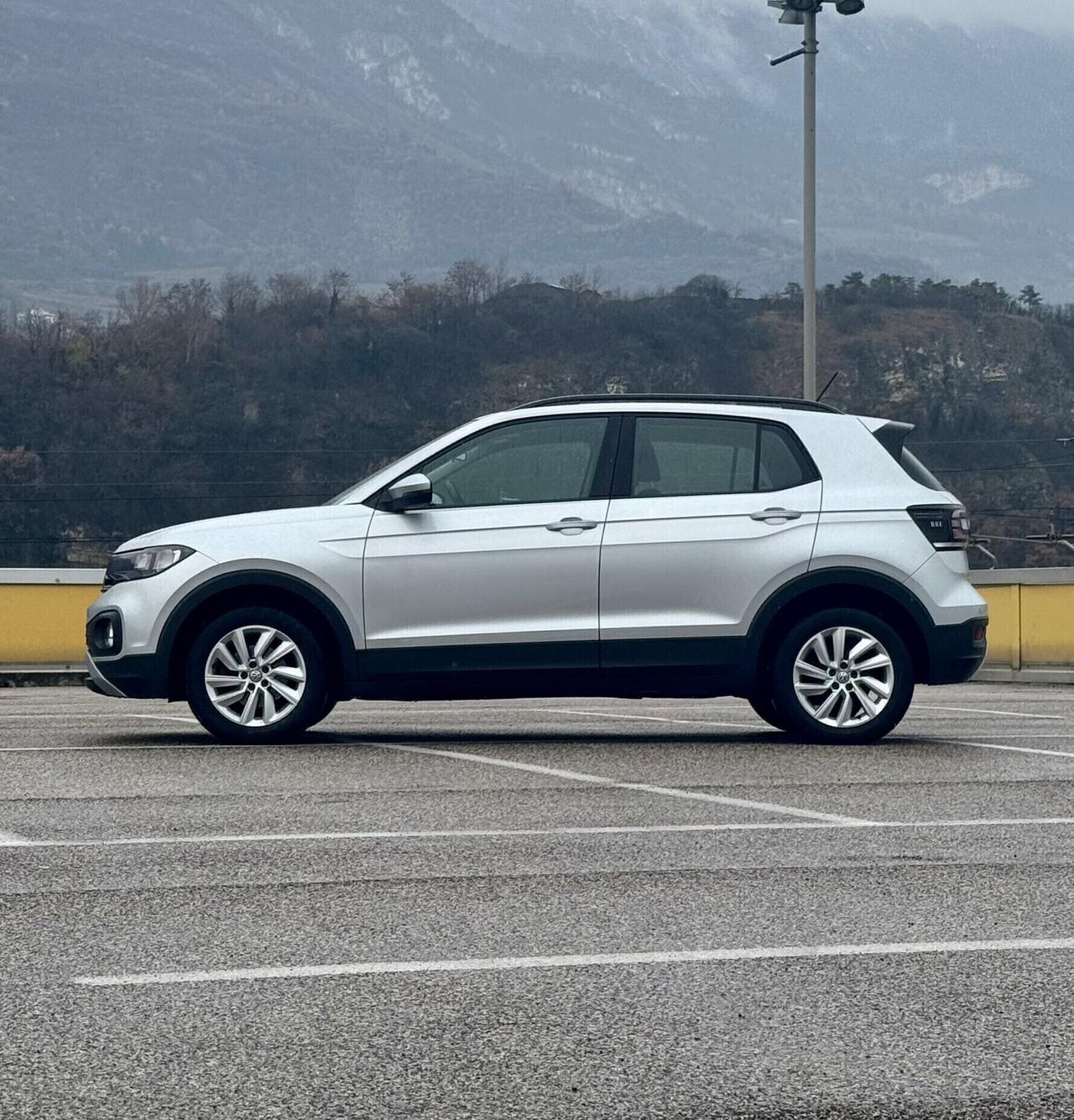 Volkswagen T-Cross 1.6 TDI 2019 SOLO 90.000km