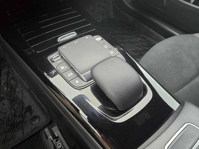 MERCEDES-BENZ CLA 200 d Automatic Premium AMG"ProMMo"