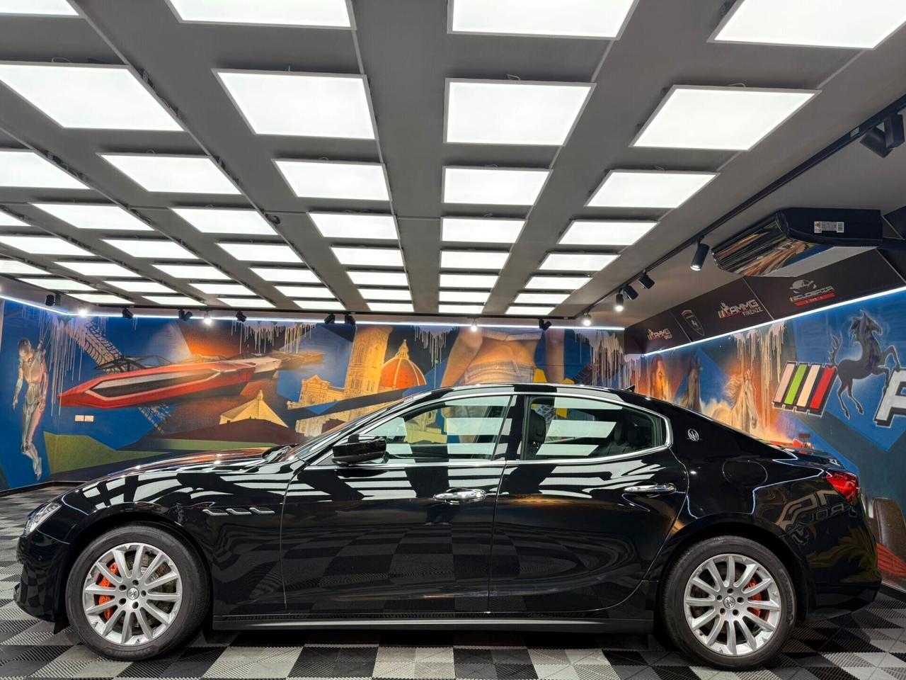 Maserati Ghibli V6 (295)