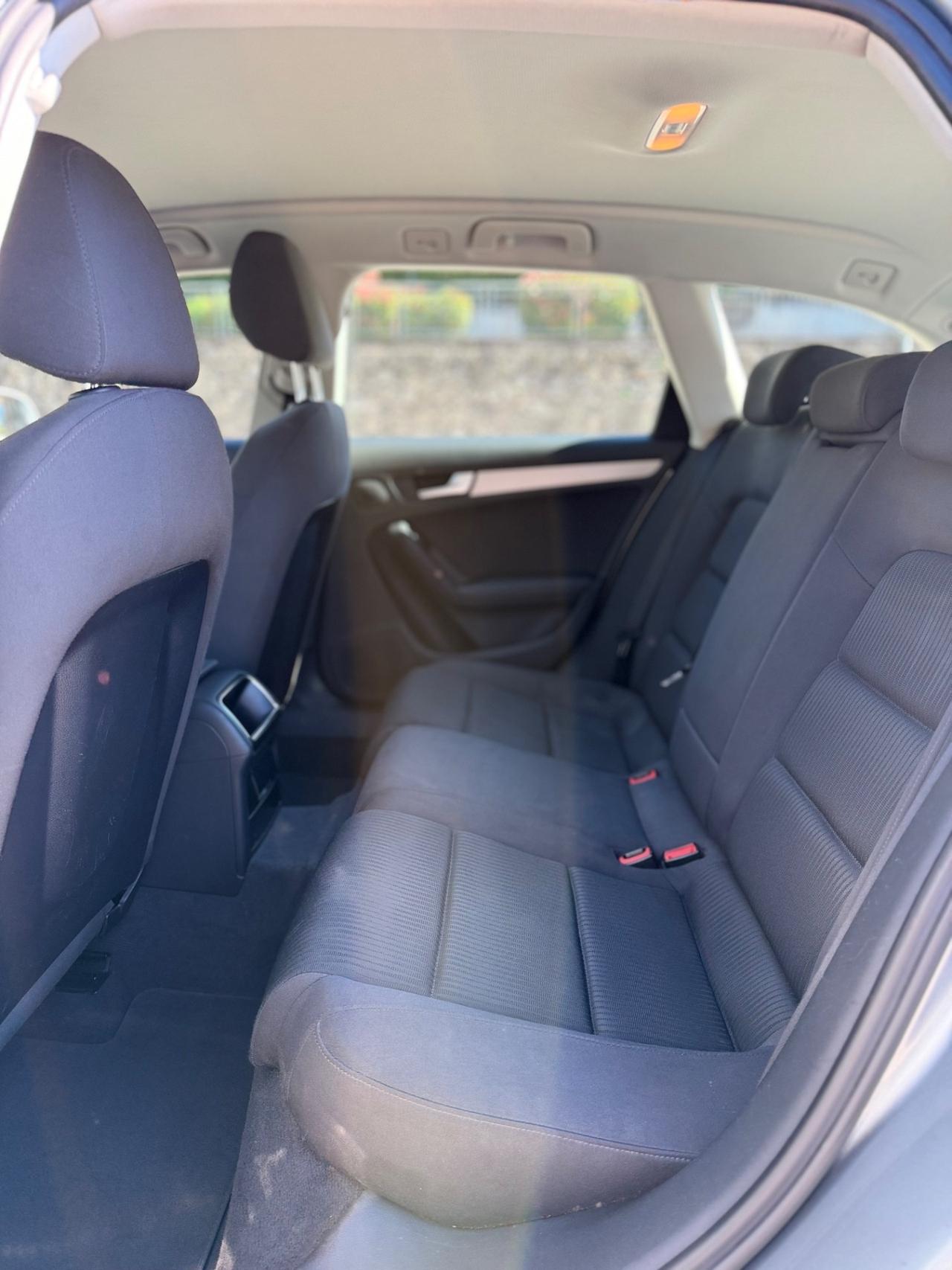 Audi A4 Avant 2.0 TDI 120CV EURO 5 ok neopatentati