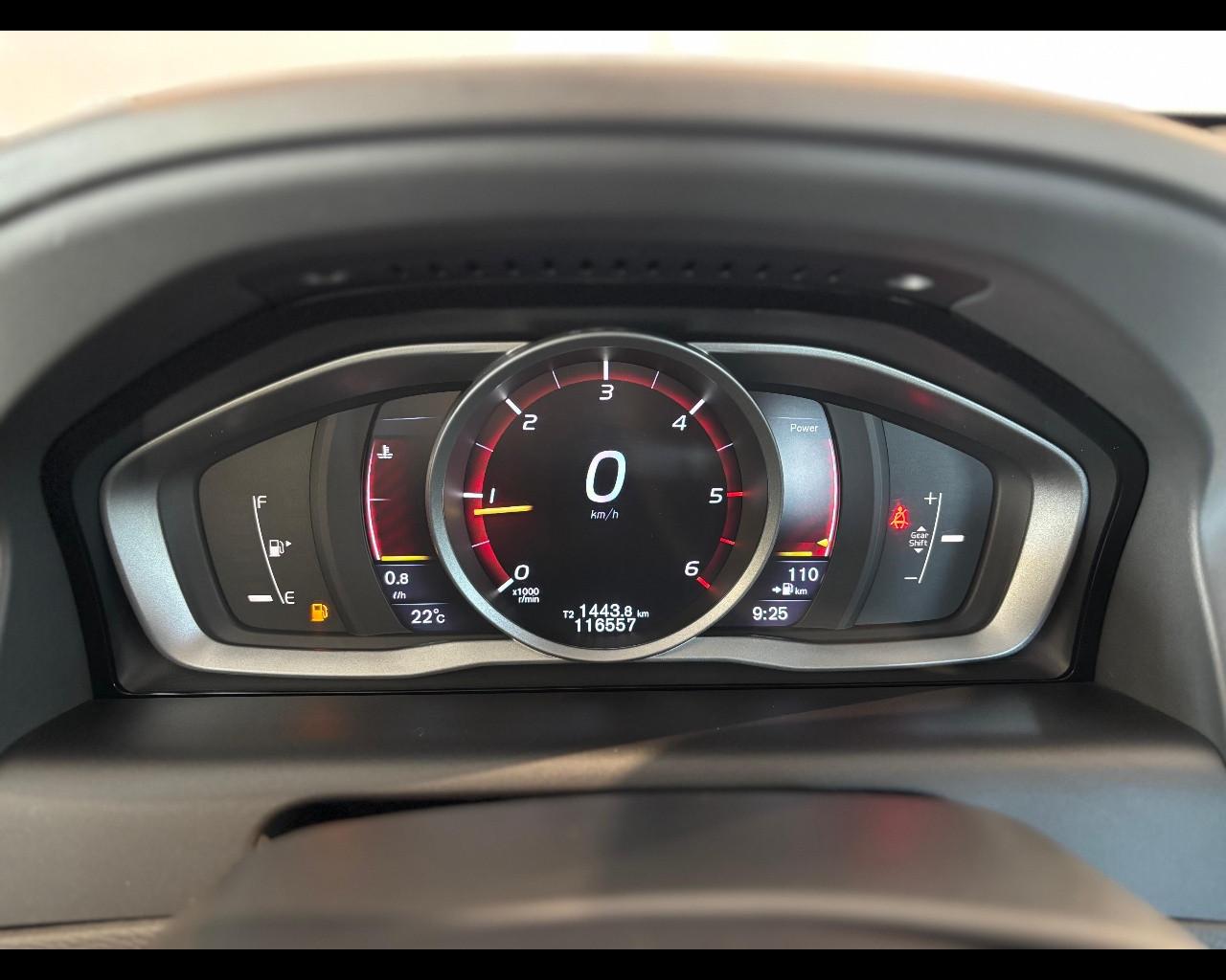 VOLVO XC60 D3 SUMMUM