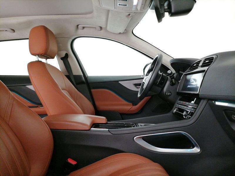 Jaguar F-Pace 2.0d i4 Portfolio awd 180cv auto my20