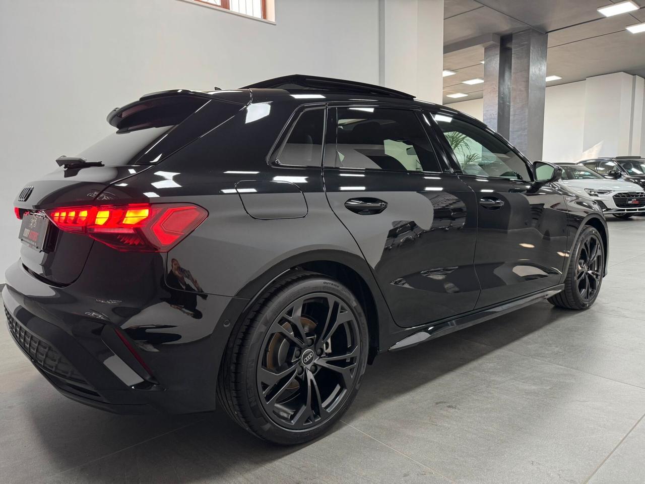 AUDI A3 SPORTBACK 35 TDI S tronic line edition