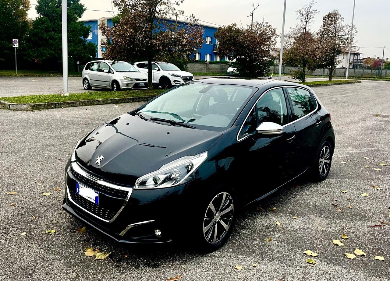Peugeot 208 PureTech 82 5 porte Access