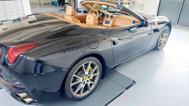 FERRARI California 13000km pari al nuovo IVA esposta