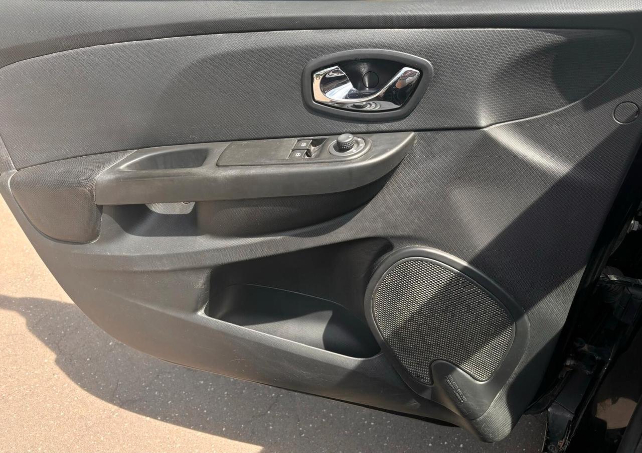 Renault Clio 1.5 dCi 8V 75CV 5 porte Live