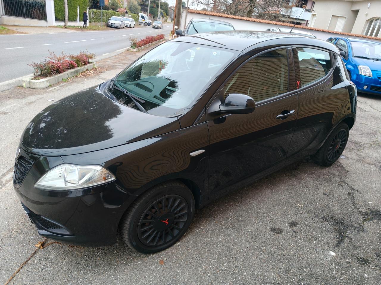 Lancia Ypsilon 1.2 69 CV 5 porte Elle