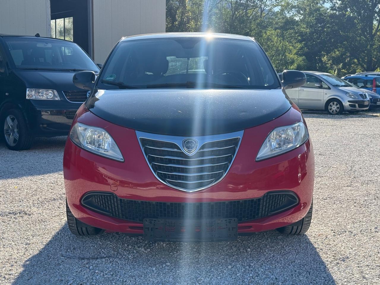 Lancia Ypsilon 1.2 69 CV 5 porte S&S Gold