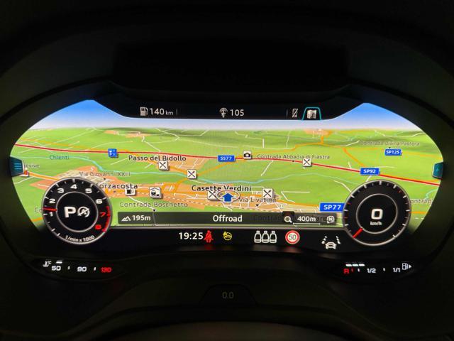 AUDI Q2 35 TFSI S tronic Advanced Cerchi da 19"