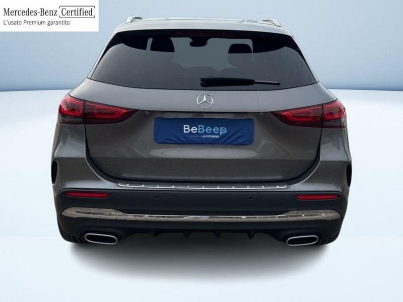 Mercedes-Benz GLA 200 D PREMIUM AUTO
