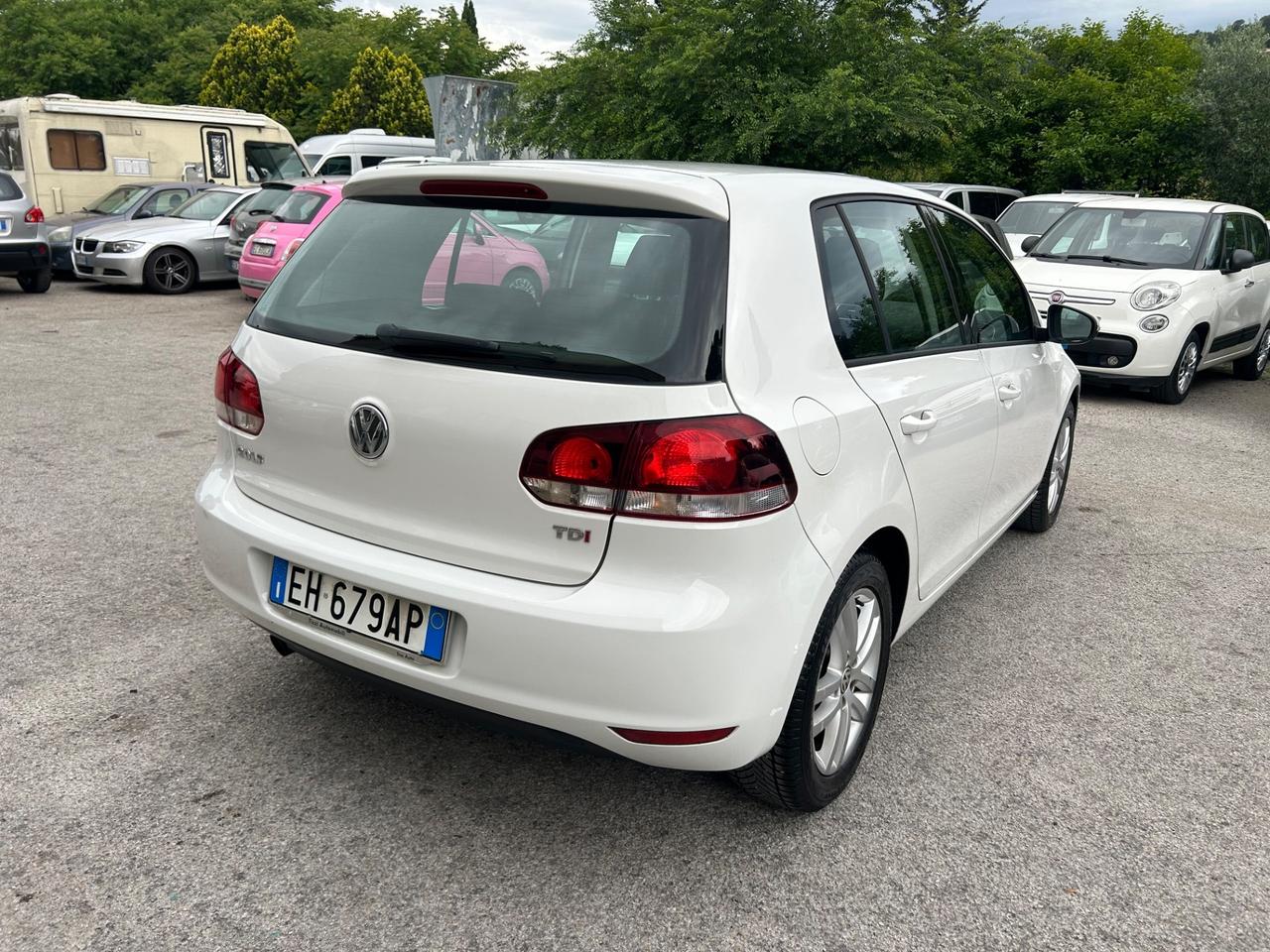 Volkswagen Golf 1.6 TDI DPF 5p. Highline