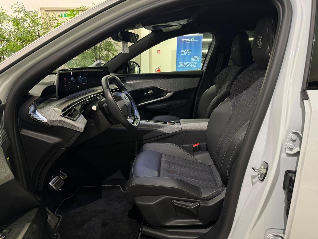 PEUGEOT 3008 III 2024 3008 1.2 hybrid GT 145cv e-dcs6