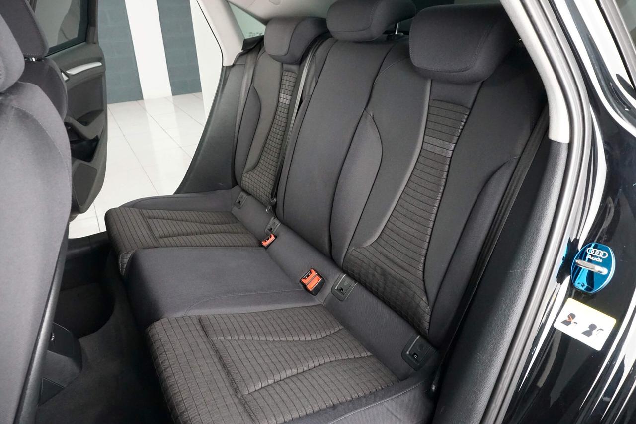 Audi A3 Sedan 2.0 TDI clean diesel Ambiente