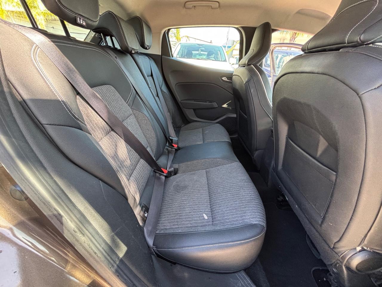 RENAULT CLIO TCE 100CV GPL SCAD 2033 FULL STUPENDA