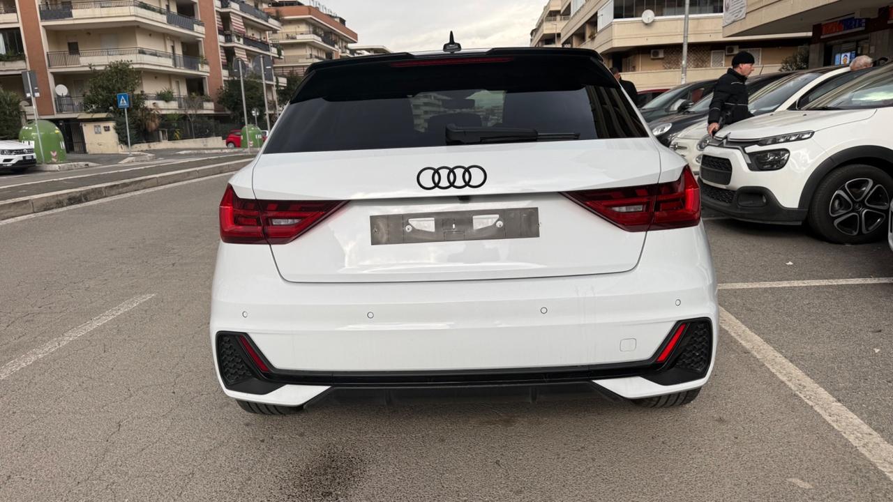 Audi A1 SPB 30 TFSI S line edition LED NAVI KAMERA CAR PLAY PDC BLUETOOTH CERCHI 18