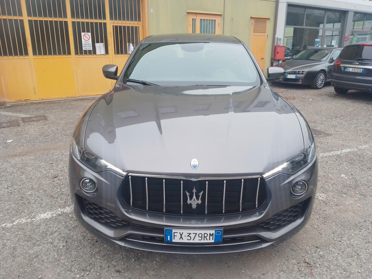 Maserati Levante V6 Q4 350CV INTERAMENTE FINANZIABILE