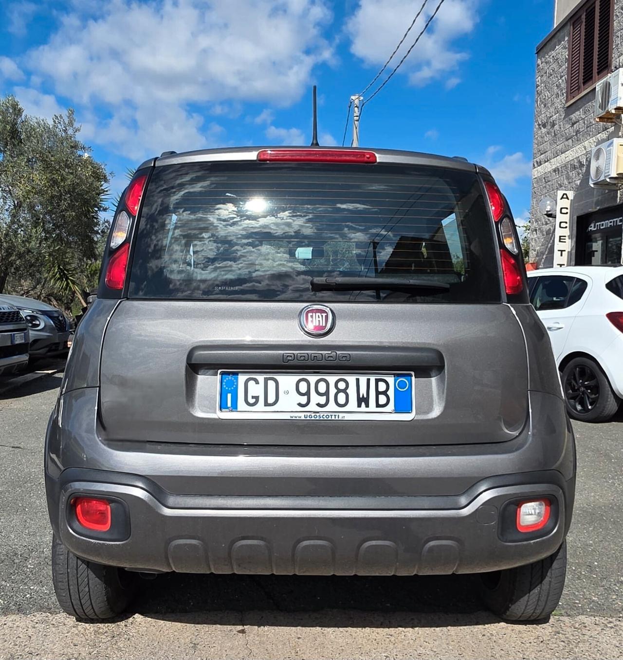Fiat Panda 1.0 FireFly S&S Hybrid City Cross