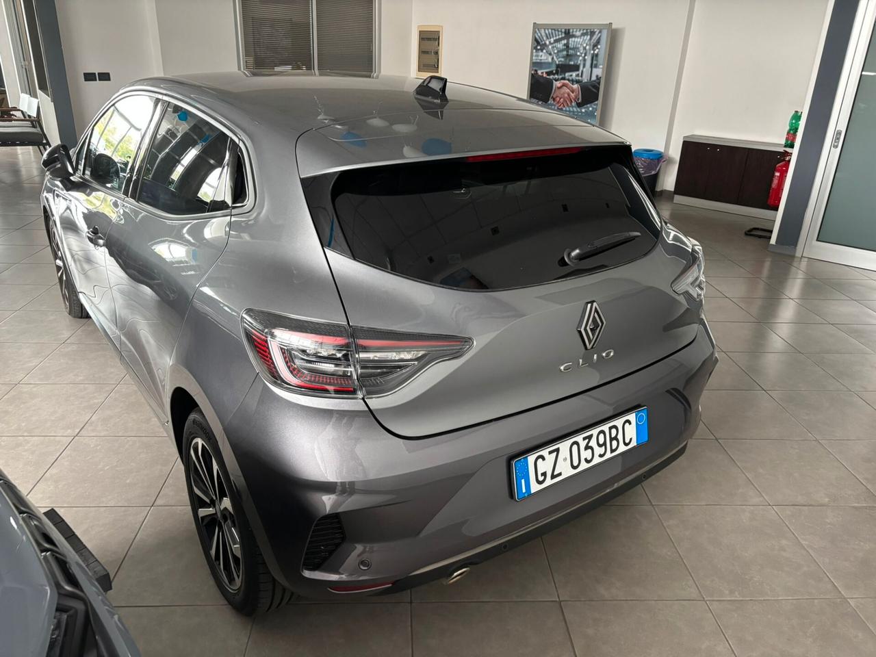 Renault Clio TCe 90 CV 5 porte Techno