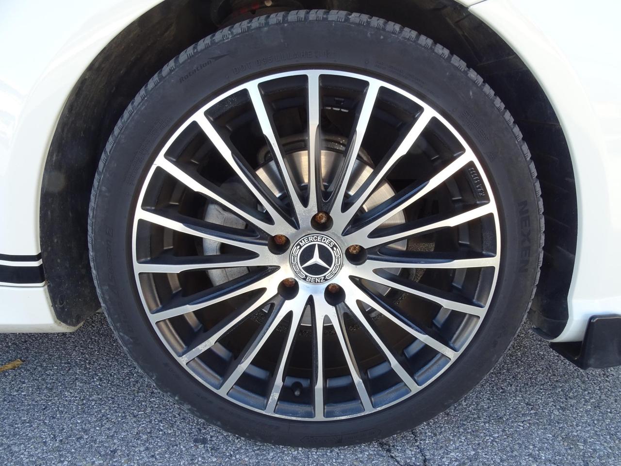 Mercedes-Benz E 220 CDI Coupé BlueEFFICIENCY Avantgarde