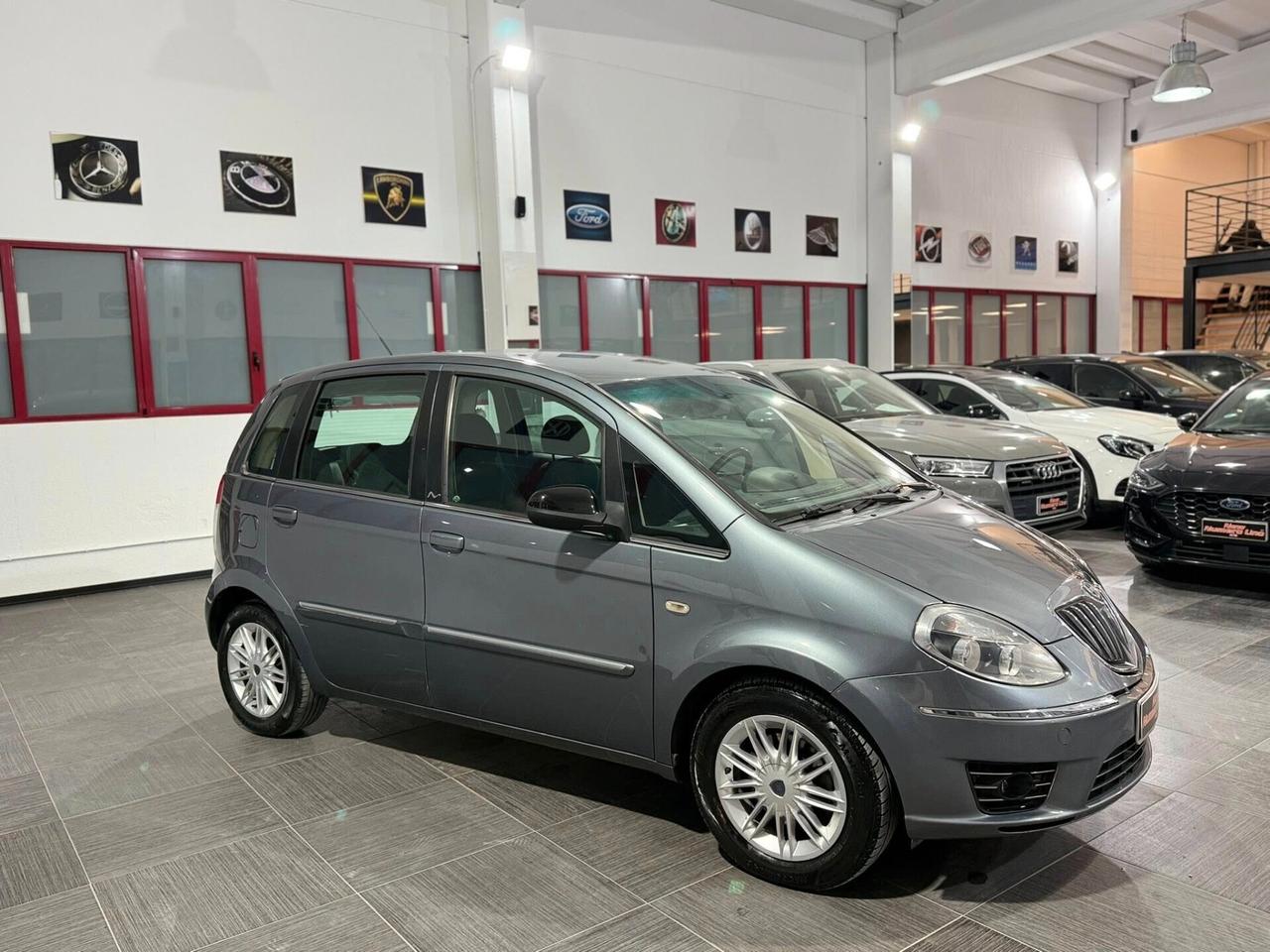 Lancia MUSA 1.3 Mjt 95 CV oro 2012